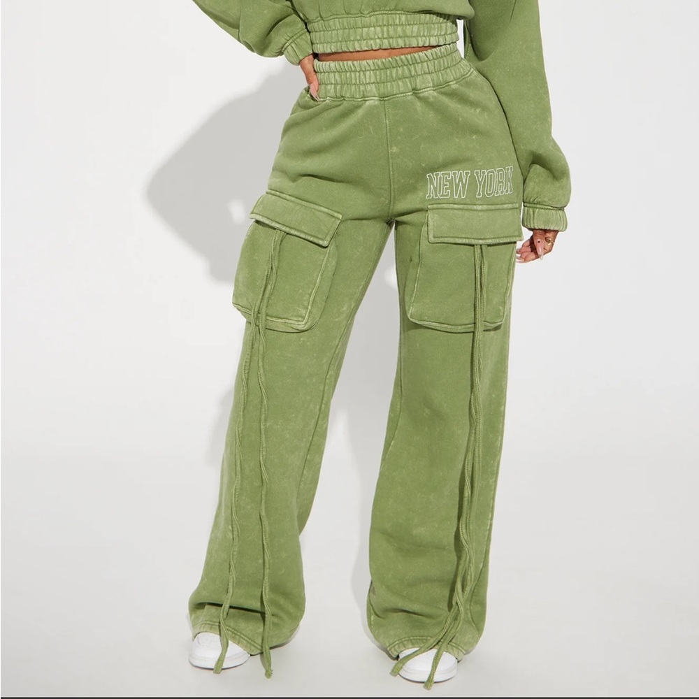 Cargo sweatpants